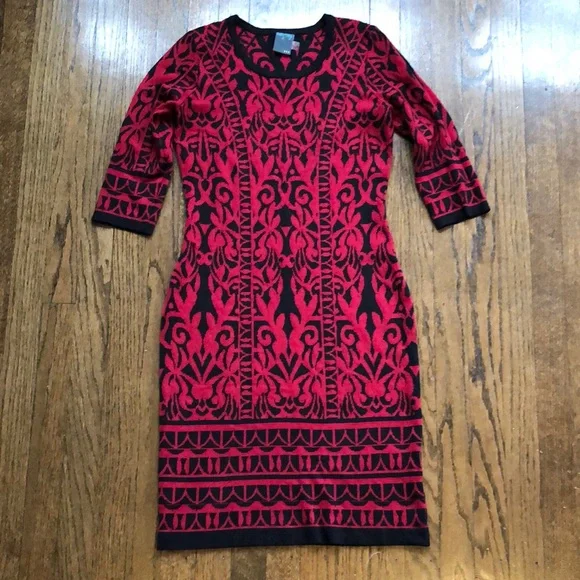 Gabby Skye Black & Red Abstract Scoop Neck 3/4 Sleeve Stretch Sweater Dress - Picture 1 of 6